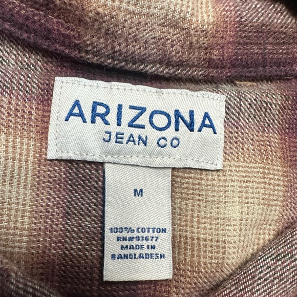 Arizona Men’s Purple Plaid Button Down Flannel Shirt NWT Size Medium - Picture 4 of 9